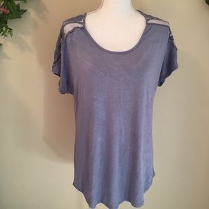 BKE Red Blue Lace Blouse T-Shirt Size Medium M